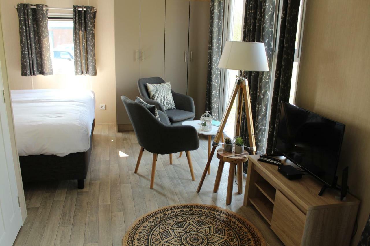 De Brabantse Biesbosch Hotell Werkendam Eksteriør bilde